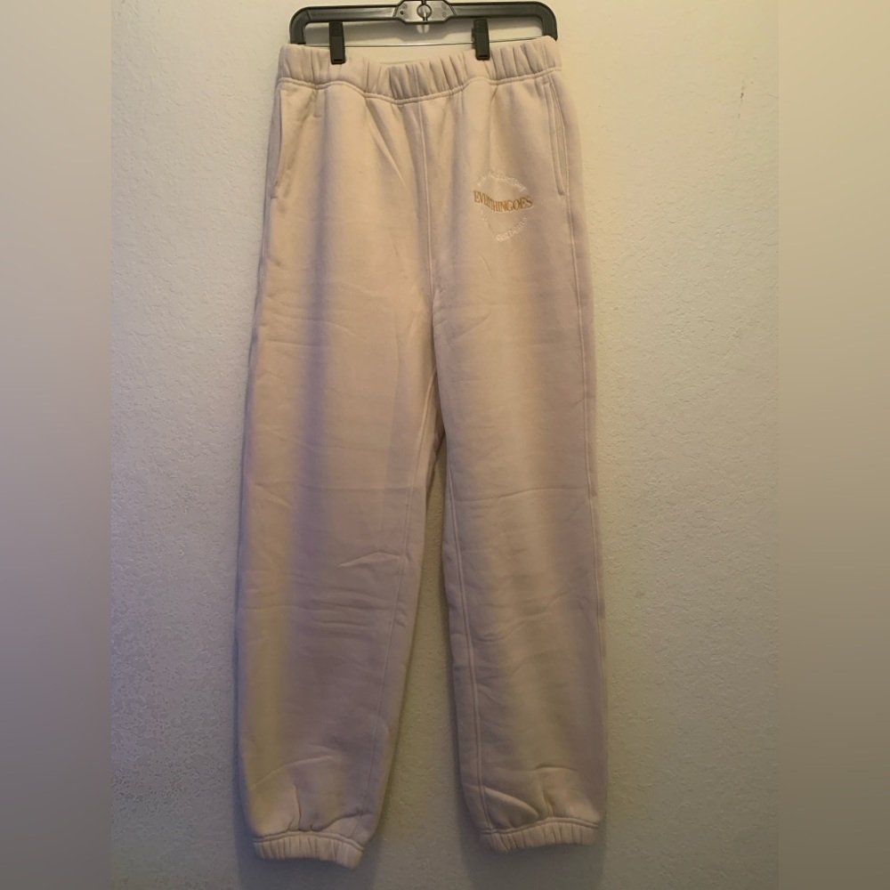 ✨HP✨NWOT private paradise co rm everythingoes sweatpants